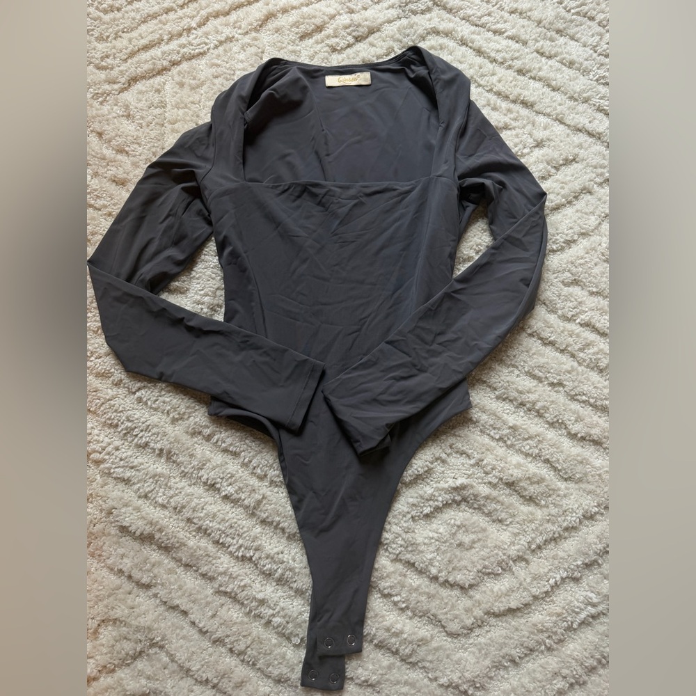 Grey Square-neck Long sleeve Bodysuit